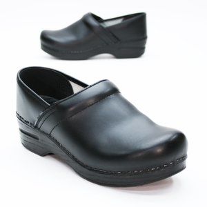 dansko clogs poshmark